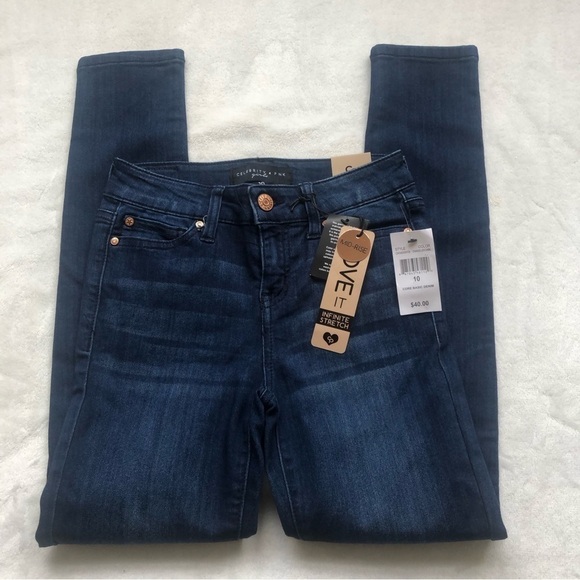 Celebrity Pink Girls Mid Rise Basic Denim Jeans - Picture 1 of 6